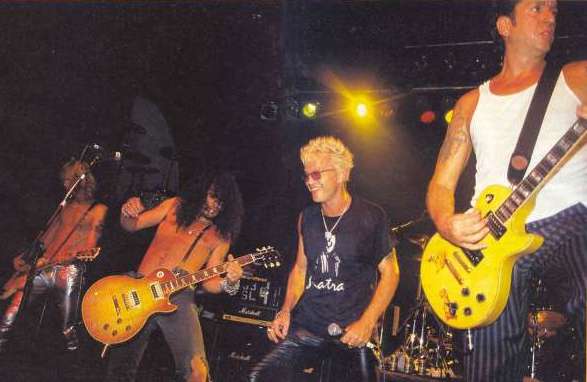 with guests Slash & Billy Idol