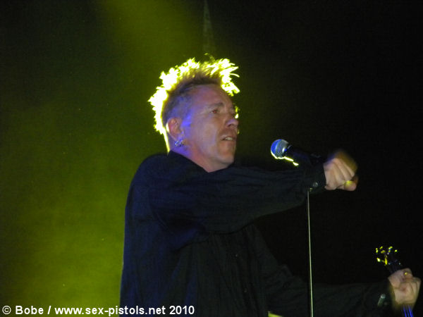  Public Image Limited  - Live at O2 Academy, Glasgow, 26th July 2010.