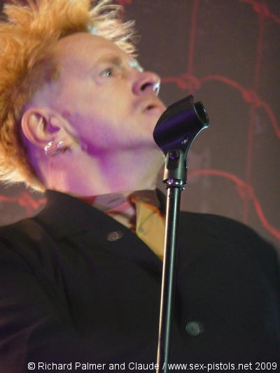 God Save The Sex Pistols Public Image Limited Live In Leeds 16th December 2009 Pictures