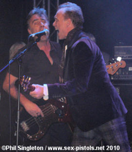 Glen with Gary Kemp